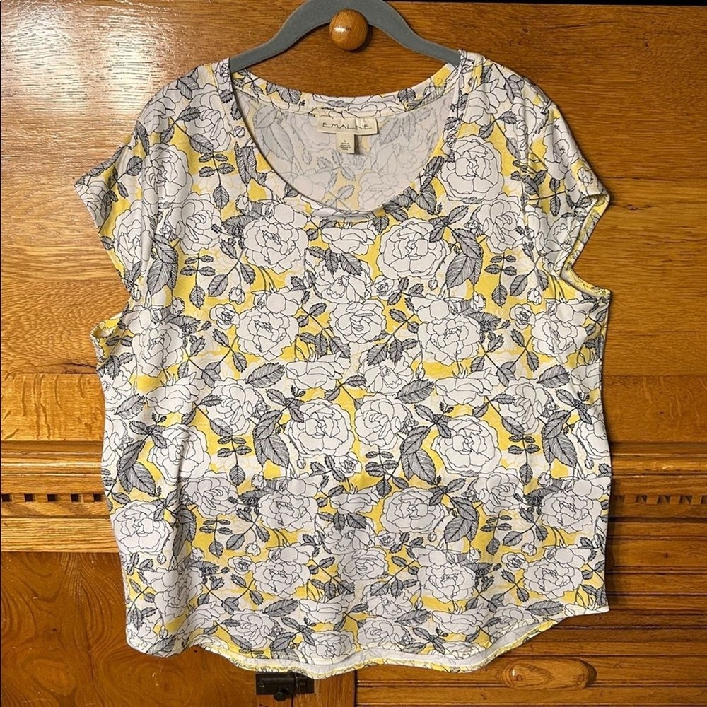 Cottagecore Citrus Yellow White Floral Rose Knit Top Scoop Neck Short Sleeve
